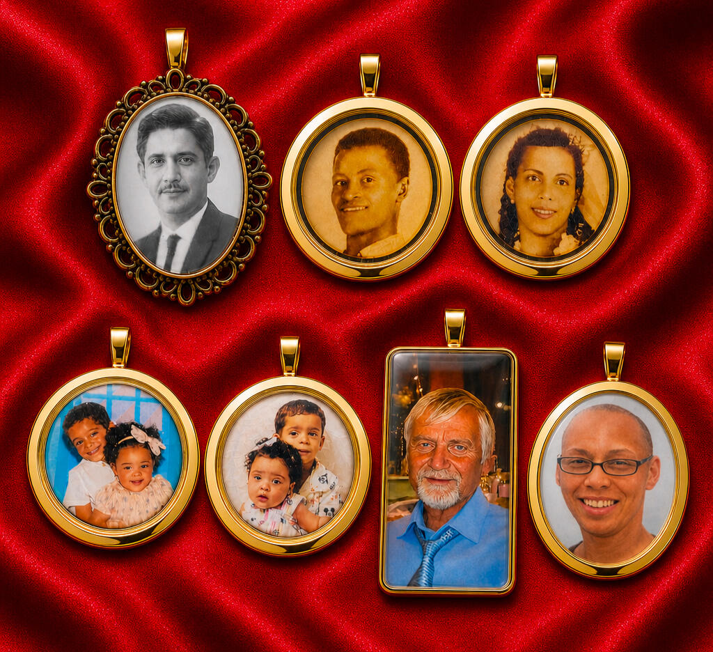 PERSONALIZED PENDANTS